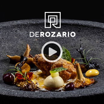 Jermain de Rozario aan het werk